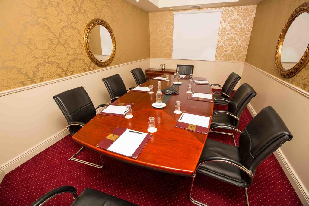 Anner Hotel Thurles Buitenkant foto